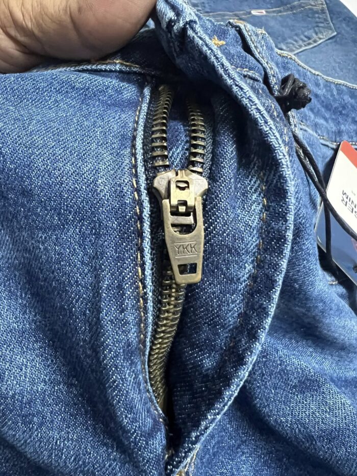 Tommy Premium Export Jeans Light Wash - Image 4