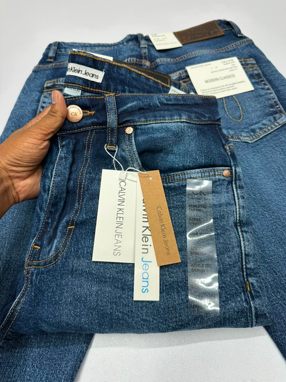 Original Calvin Klein I Mid Light Wash - Image 3