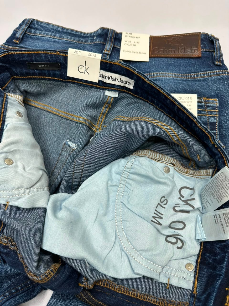 Original Calvin Klein I Mid Light Wash - Image 6